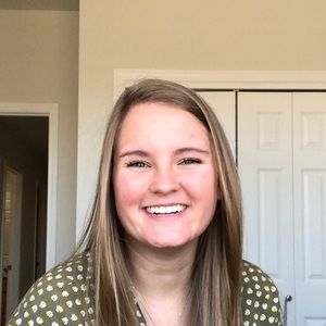 Meet your Posher, Natasha